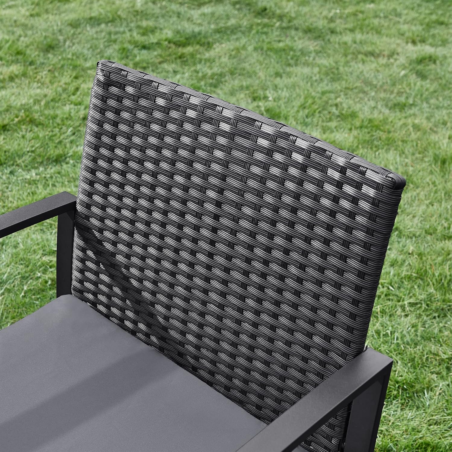 SONGMICS Set mobilier pentru gradina cu 2 scaune cu perne si masuta, cadru metalic, impletitura PE, negru si gri - Image 3